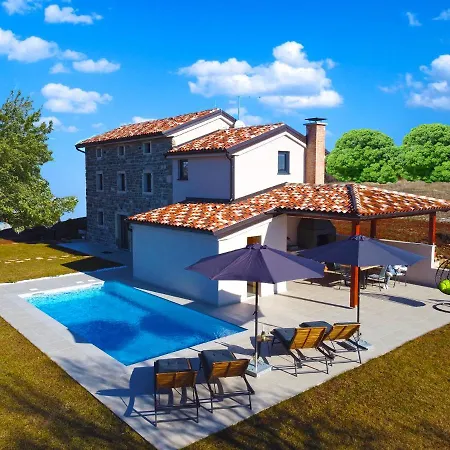 2140 Casa vacanze Marusici (Istria)
