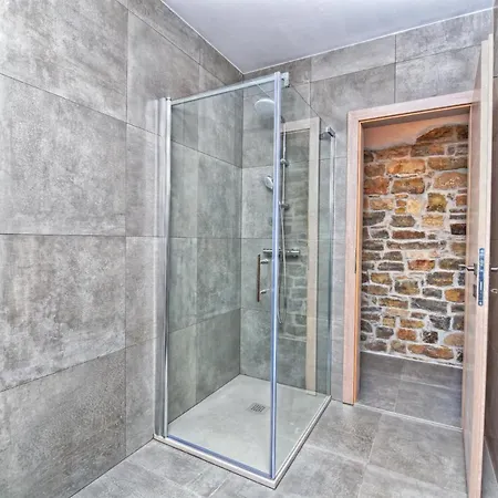 2140 Holiday home *